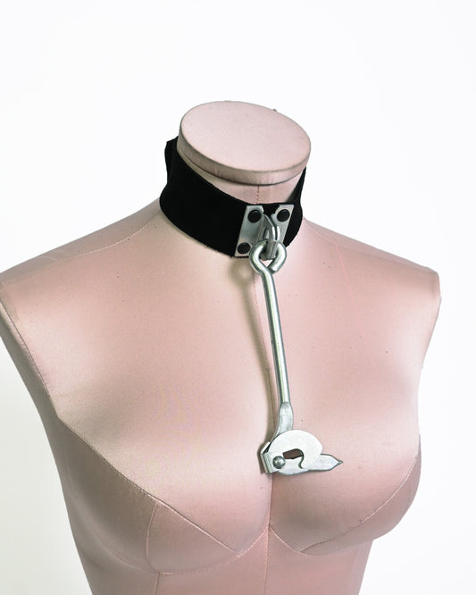 Hardware choker