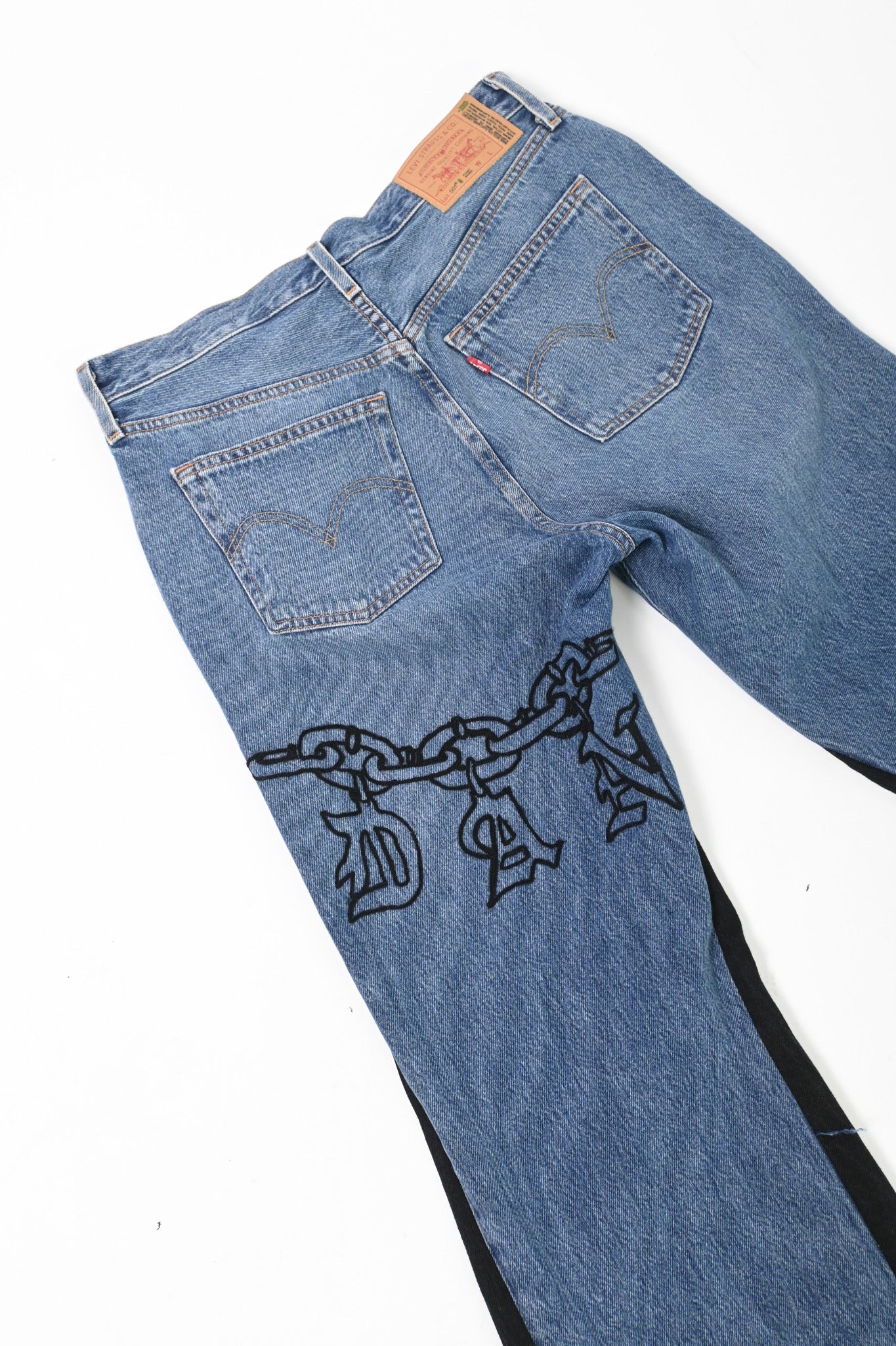 DAN Charm Chain-stitched denim