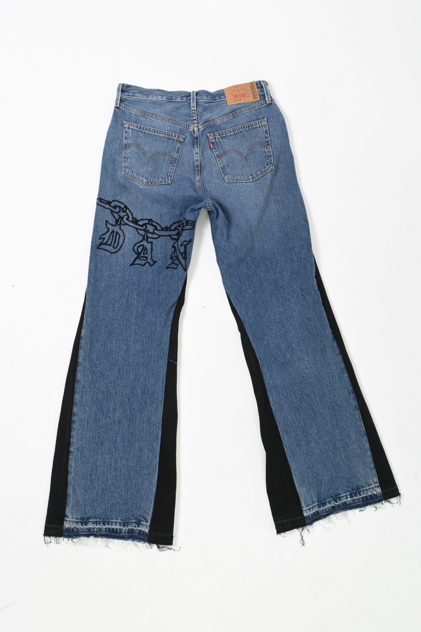 DAN Charm Chain-stitched denim