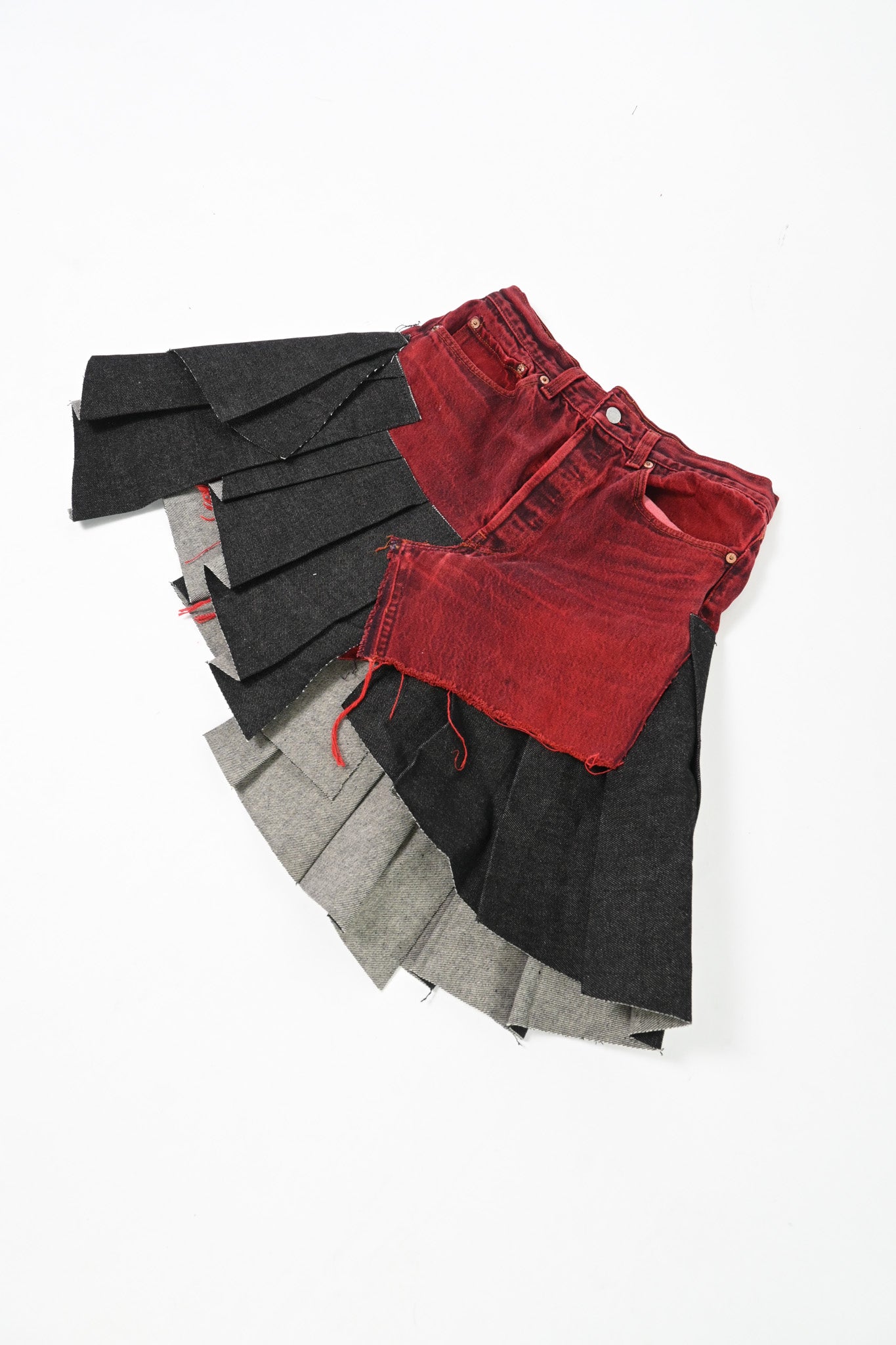 Raw denim skirt Medium (find at Friend Museum)