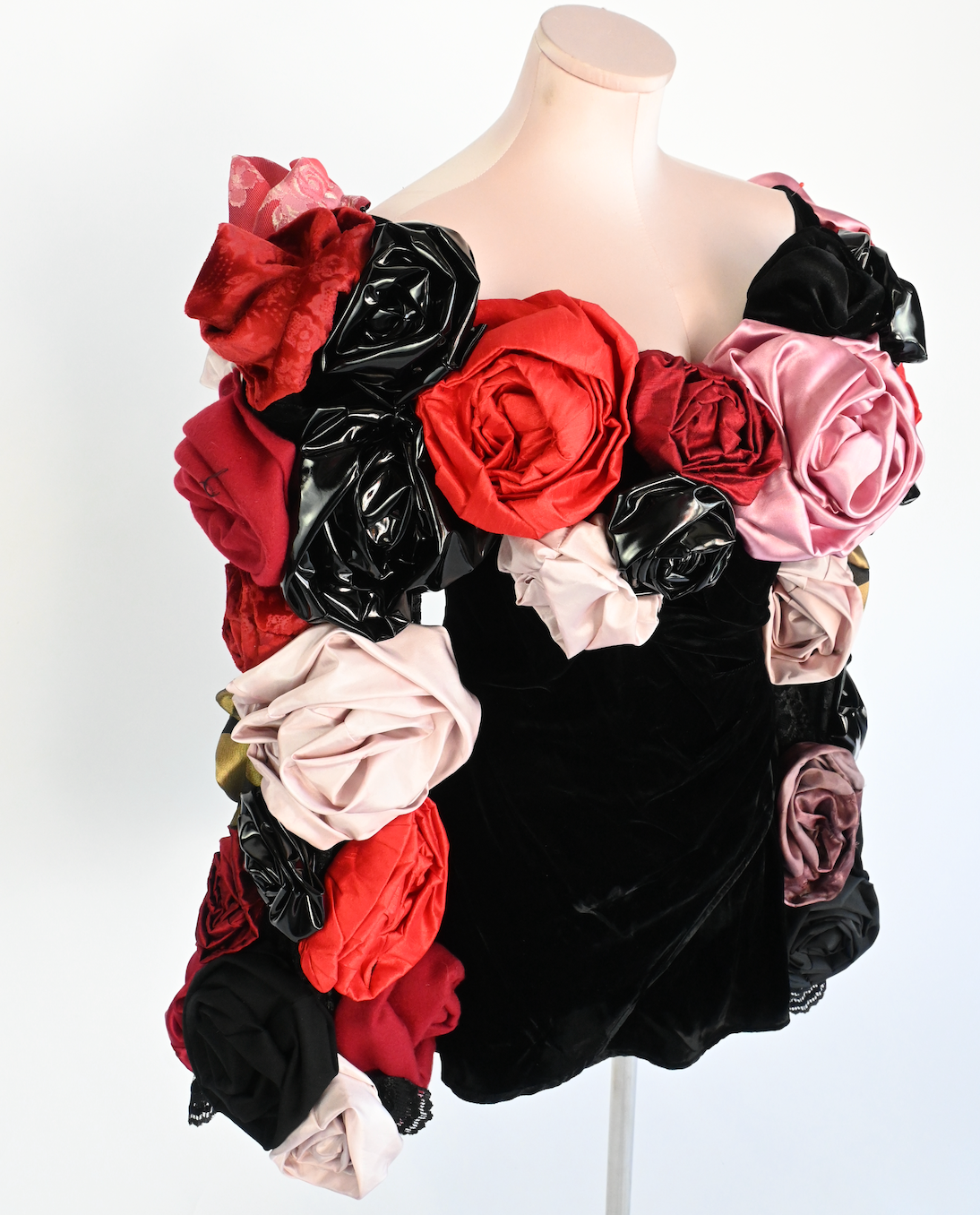 ROSE SLEEVE DRESS (multiple sizes)
