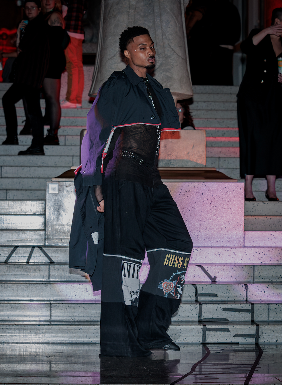 Zip-off Band Tee pants 34/37