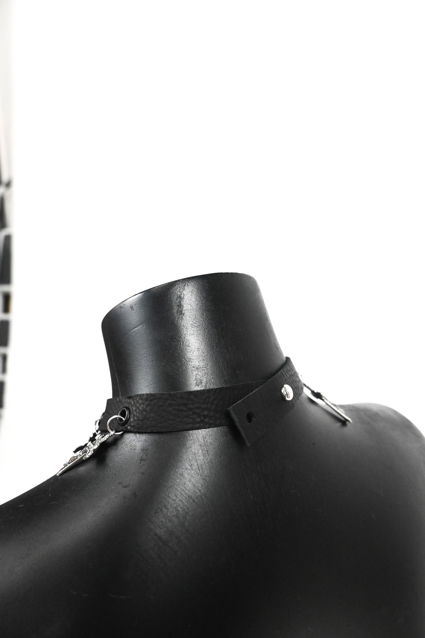 Crucifix leather choker necklace