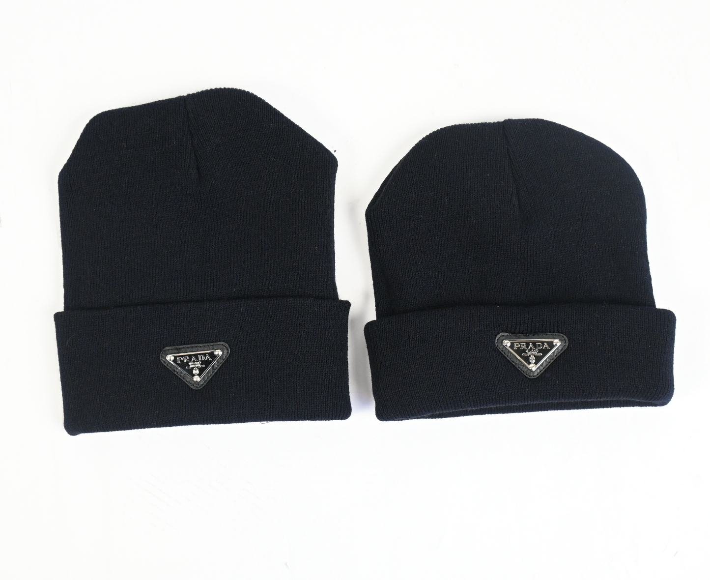 Black classic style beanie (14 emblem colors avaiable)