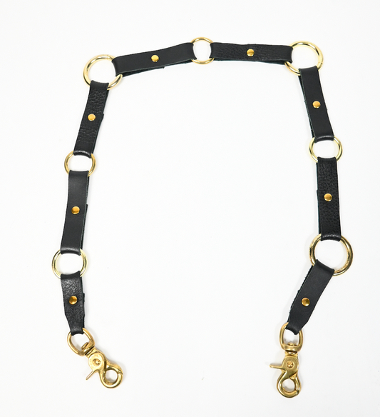 Signature gold o-ring chain