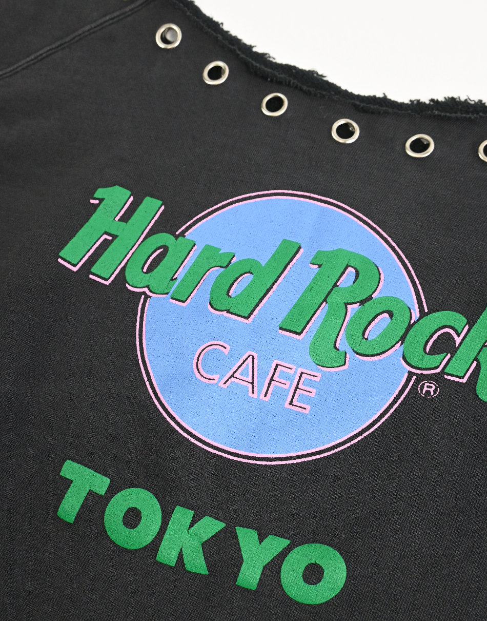 HARD ROCK CAFE TOKYO silver GROMMET sweater (medium)