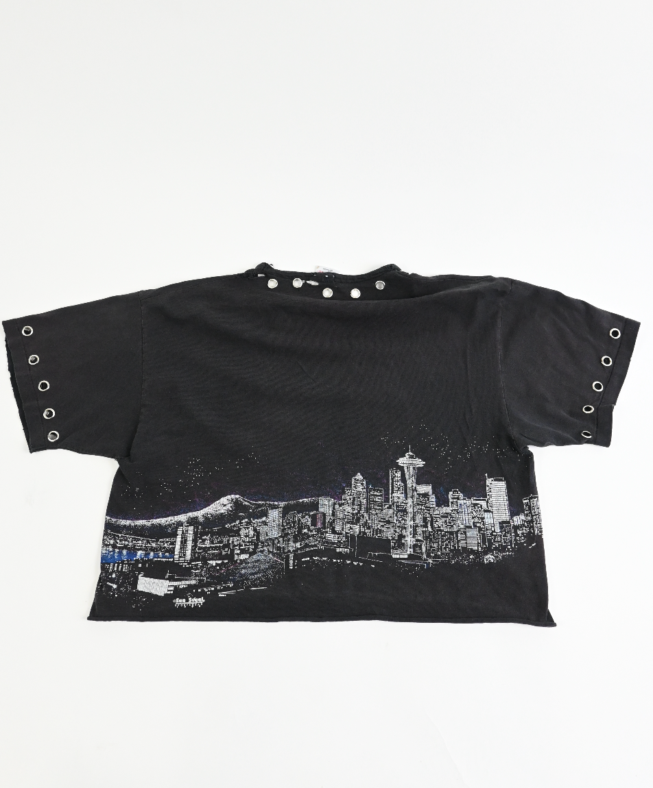 Seattle silver GROMMET TEE (large)