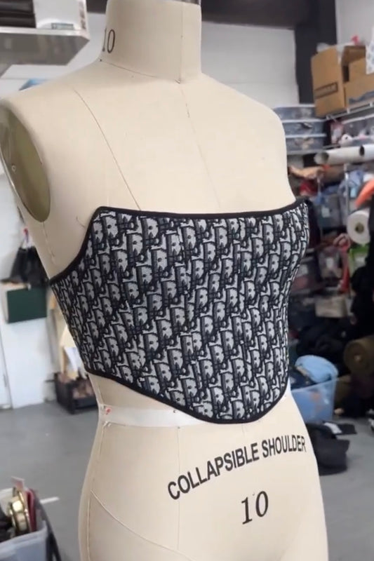 Corset (sizes available)